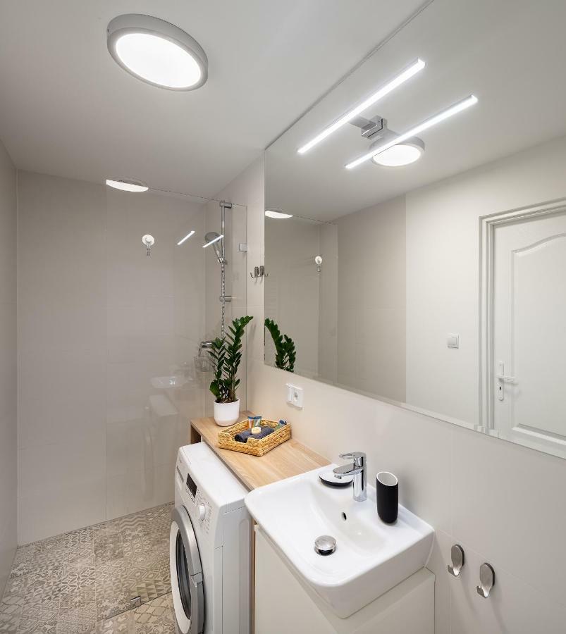 Apartamenty U Tuwima Лодз Екстериор снимка